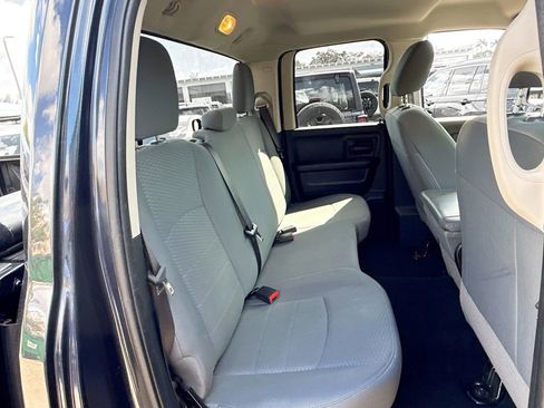 Used 2018 RAM 1500 Express w/ Express Value Package AWD/4WD image 29