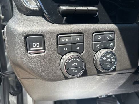 Used 2025 Chevrolet Silverado 3500 High Country w/ High Country Premium Package AWD/4WD image 18