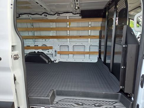 Used 2024 Ford Transit 250 Low Roof w/ Exterior Upgrade Package image 25