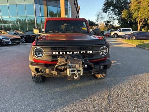 Certified 2024 Ford Bronco Black Diamond image 10