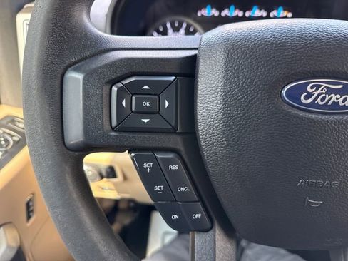 Used 2017 Ford F250 XLT w/ XLT Value Package image 26