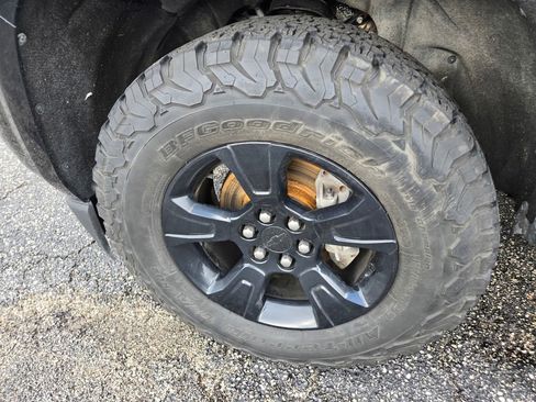 Used 2018 Chevrolet Colorado Z71 image 42