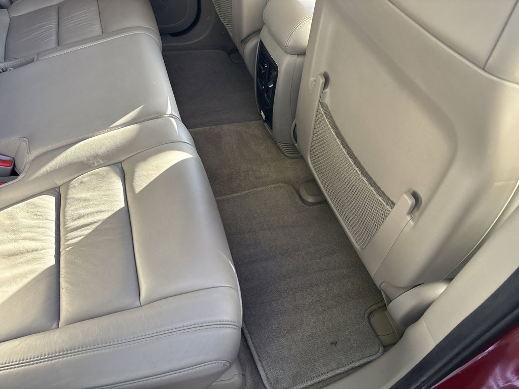 Used 2012 Jeep Grand Cherokee Laredo AWD/4WD image 40