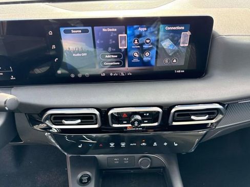 New 2026 Nissan Sentra SV w/ SV Convenience Package FWD image 26