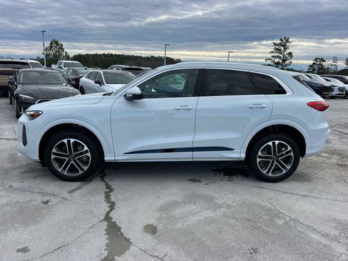 New 2025 Audi Q5 Premium AWD/4WD image 8
