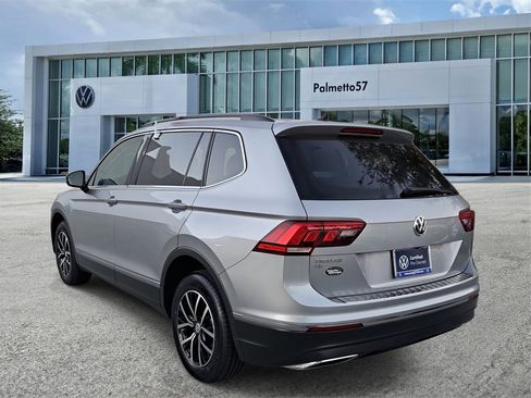Certified 2021 Volkswagen Tiguan SE w/ Panoramic Sunroof Package image 6