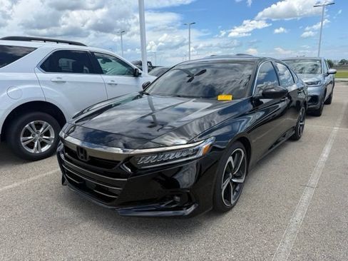 Used 2022 Honda Accord Sport image 3