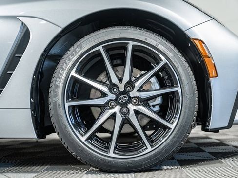 New 2025 Toyota GR86 w/ ALL Weather Mat Package (TMS) image 19