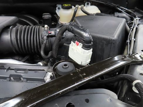 Used 2023 Chevrolet Tahoe RST image 31