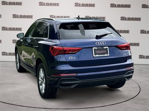 New 2025 Audi Q3 2.0T Premium image 3