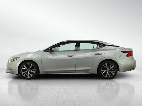 Used 2017 Nissan Maxima 3.5 S image 2