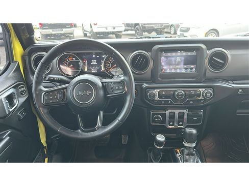 Used 2022 Jeep Wrangler Sport AWD/4WD image 18