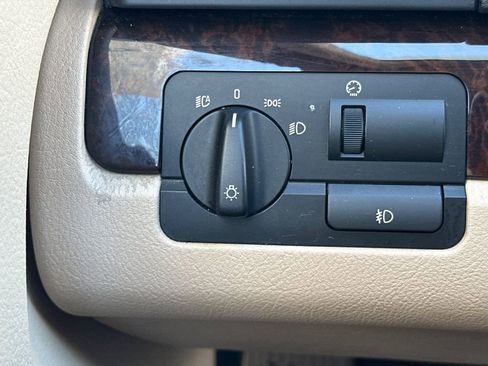 Used 2004 BMW 330i Sedan image 28