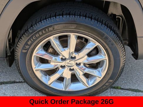 Used 2016 Jeep Cherokee Limited w/ Trailer Tow Group AWD/4WD image 13