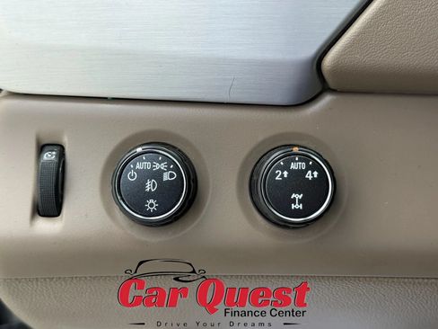 Used 2016 GMC Yukon XL SLE AWD/4WD image 28