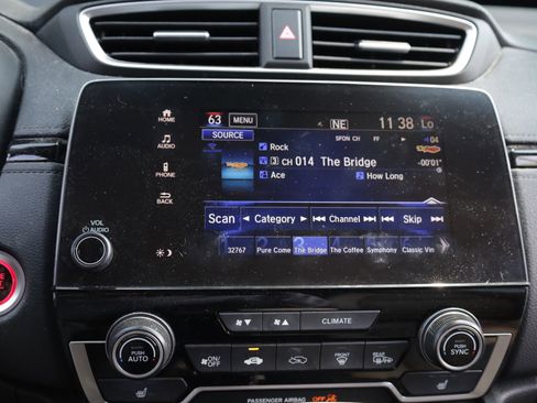 Used 2018 Honda CR-V EX image 4