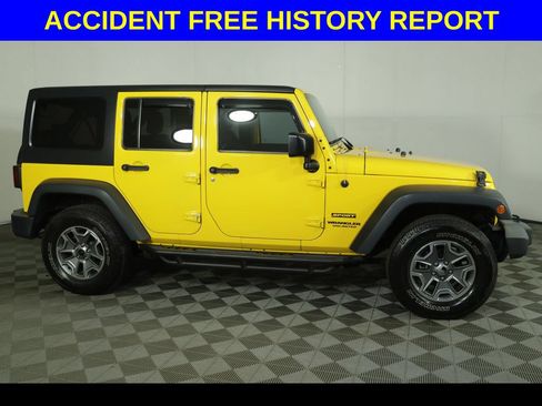 Used 2015 Jeep Wrangler Unlimited Sport w/ Quick Order Package 24S AWD/4WD image 2