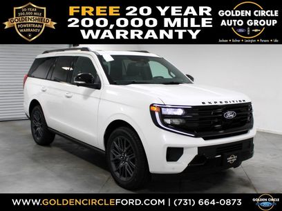 New 2027 Ford Expedition Platinum w/ Stealth Appearance Package