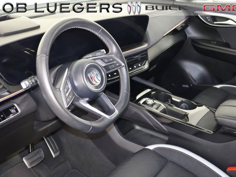 Certified 2025 Buick Envision Sport Touring image 10