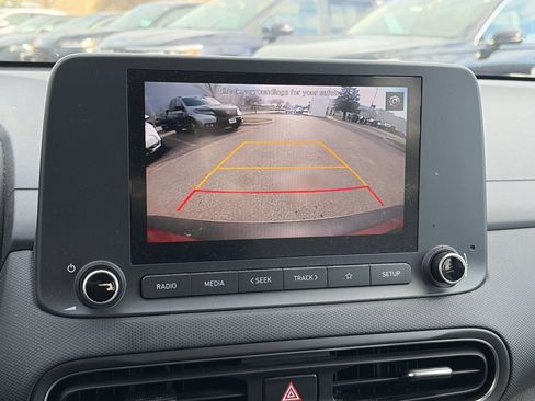 Used 2023 Hyundai Kona SEL image 12