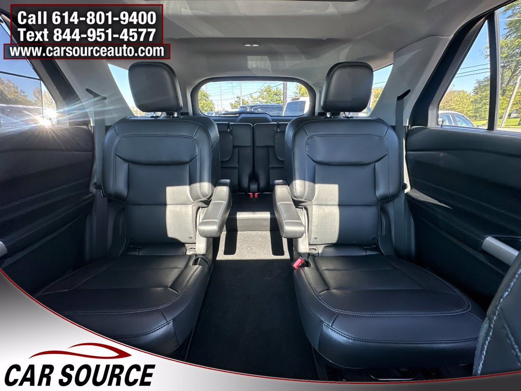 Used 2024 Ford Explorer Limited w/ Limited Technology Package AWD/4WD image 21