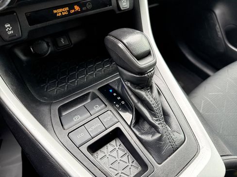 Certified 2021 Toyota RAV4 XLE image 20