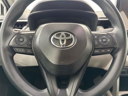 Certified 2024 Toyota Corolla Cross L FWD image 16