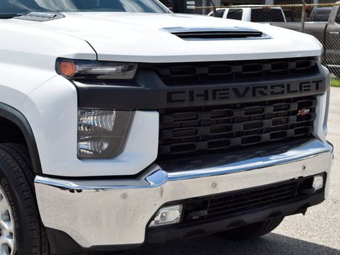 Used 2022 Chevrolet Silverado 2500 LT w/ Convenience Package AWD/4WD image 27