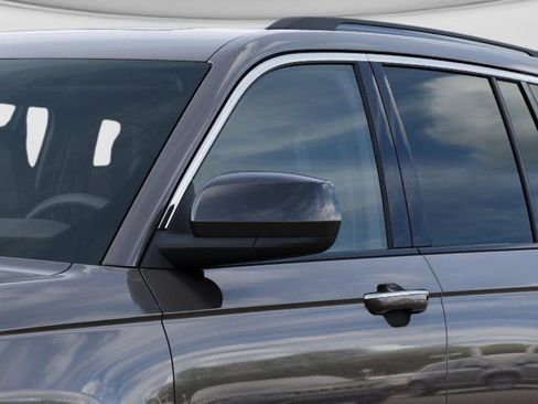 New 2025 Jeep Grand Cherokee Laredo X w/ Luxury Tech Group I image 12