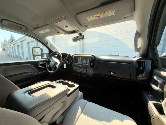Used 2018 Chevrolet Silverado 3500 W/T w/ WT Fleet Convenience Package AWD/4WD image 14
