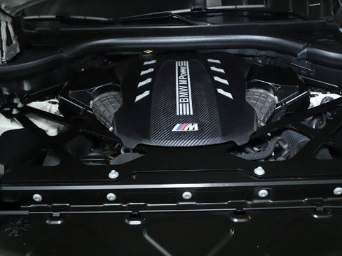 Used 2022 BMW X5 M w/ Competition Package 2 AWD/4WD image 36