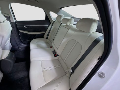 Used 2025 Hyundai Sonata SEL FWD image 27