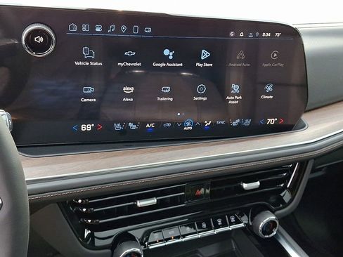 New 2025 Chevrolet Tahoe High Country w/ LPO, Illumination Package AWD/4WD image 17