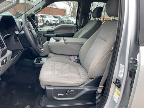 Used 2017 Ford F150 XLT w/ Equipment Group 302A Luxury image 25