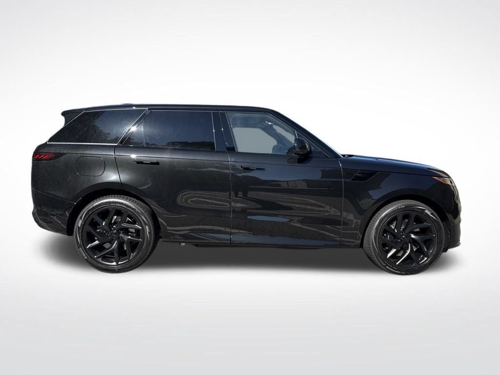 New 2027 Land Rover Range Rover Sport Battersea AWD/4WD image 4