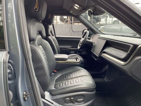 Used 2022 Rivian R1T Adventure AWD/4WD image 18