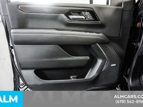 Used 2025 GMC Yukon Elevation AWD/4WD image 50