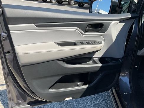 Used 2022 Honda Odyssey EX image 7