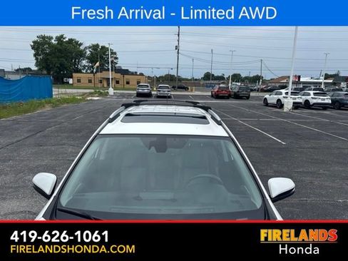 Used 2015 Toyota RAV4 Limited w/ Technology Package AWD/4WD image 9