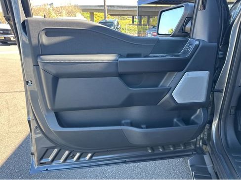 Used 2026 Ford F150 Lariat w/ Equipment Group 502A High image 38