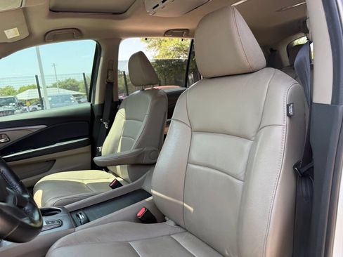 Used 2021 Honda Pilot EX-L image 11