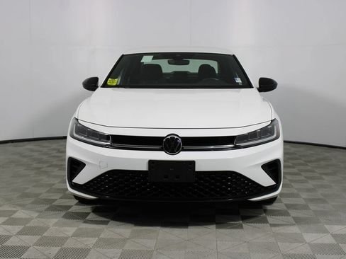 Used 2025 Volkswagen Jetta Sport FWD image 27