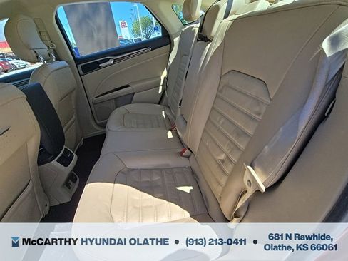 Used 2014 Ford Fusion SE w/ Equipment Group 502A FWD image 5