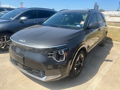 Used 2023 Kia Niro Wind w/ Wind Preserve Package