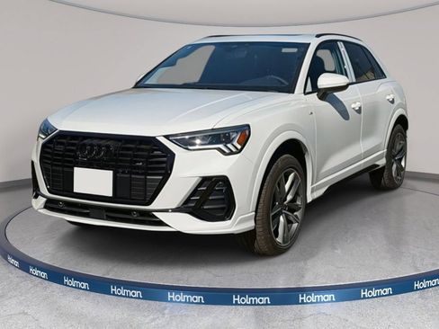 Certified 2025 Audi Q3 2.0T Premium w/ Convenience Package AWD/4WD image 1