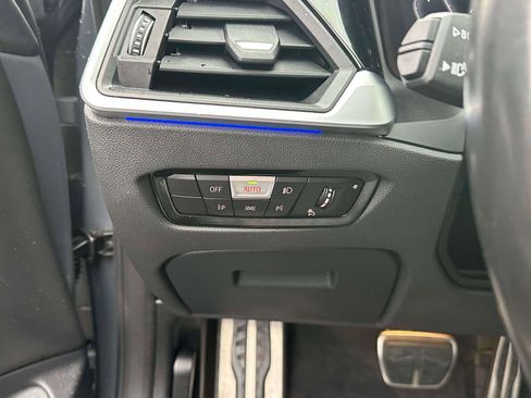 Used 2023 BMW M4 xDrive Competition image 19