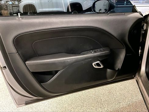 Used 2018 Dodge Challenger SXT Plus image 19