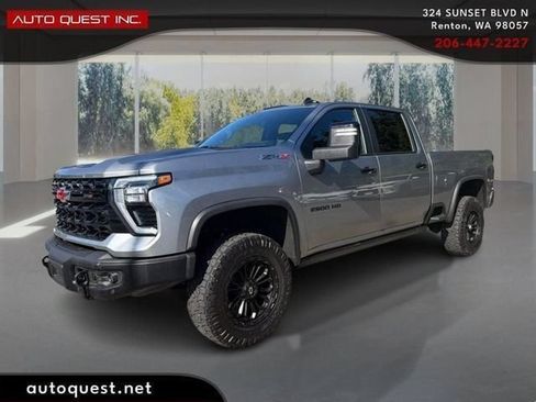 Used 2025 Chevrolet Silverado 2500 ZR2 w/ ZR2 Bison Edition AWD/4WD image 1