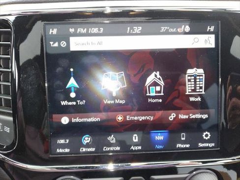 Certified 2021 Jeep Grand Cherokee Laredo X AWD/4WD image 27