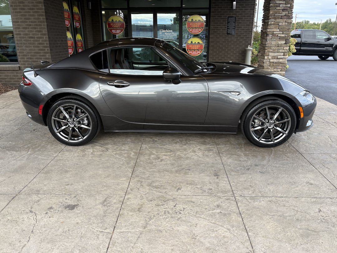 Used 2018 MAZDA MX-5 Miata RF Grand Touring RWD image 5